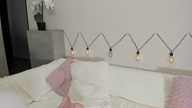 shine chanel online show from 12/10/24, 09:22