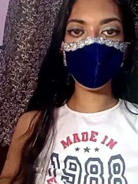 priyasexy1100 online show from 11/20/25, 12:38