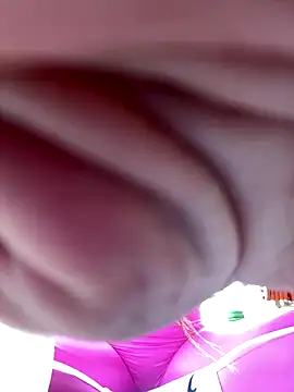 Snapshot of Amber_Rush_ chatting on 10/30/25, 04:52 Amber Rush  online show from 10/30/25, 04:52