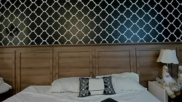 Amber Rush  online show from 12/15/25, 10:47