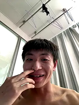 Snapshot of ace2p chatting on 09/14/25, 03:38 ace2p online show from 09/14/25, 03:38