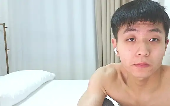 Snapshot of ace2p chatting on 11/01/25, 03:58 ace2p online show from 11/01/25, 03:58