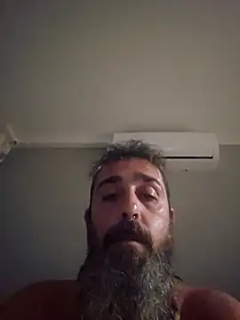 wCletuMEvanr online show from 10/15/25, 11:27