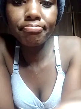 bebsexy online show from 10/24/25, 04:47