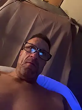 Snapshot of Manwhorxxlcock chatting on 11/14/25, 09:30 Manwhorxxlcock online show from 11/14/25, 09:30