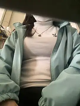 Tuongvy05 online show from 01/01/25, 06:37