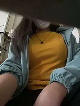 Tuongvy05 online show from 01/17/25, 02:08