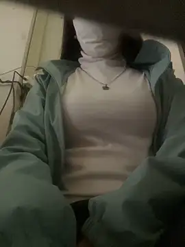 Tuongvy05 online show from 01/18/25, 08:41