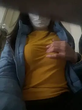 Tuongvy05 online show from 02/24/25, 08:38