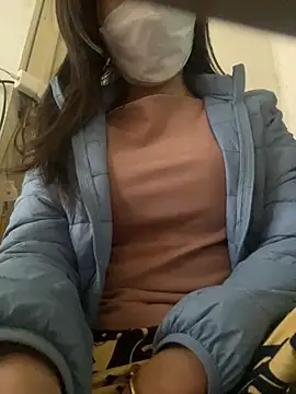 Tuongvy05 online show from 02/25/25, 05:30