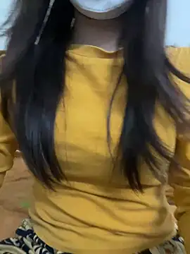 Tuongvy05 online show from 03/20/25, 05:46