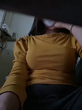 Tuongvy05 online show from 03/22/25, 05:31