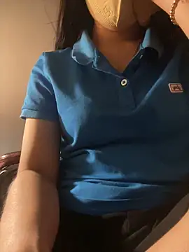 Tuongvy05 online show from 04/16/26, 04:08