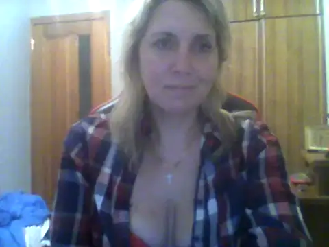 IrinaB1 online show from 01/18/25, 04:42