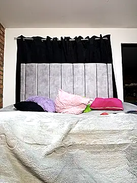 valenthottie online show from 11/02/25, 11:07