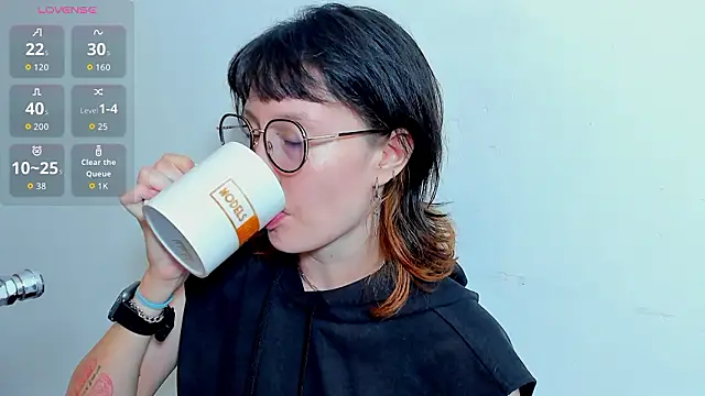 lizzy davis 1 online show from 03/29/26, 03:17