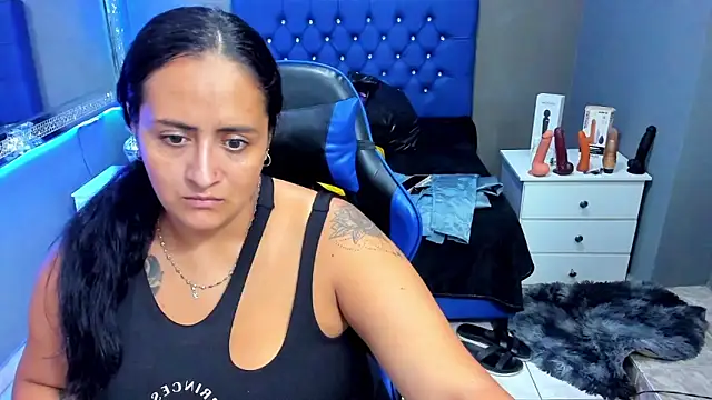 NikolPervertUnlimit online show from 12/21/25, 01:13