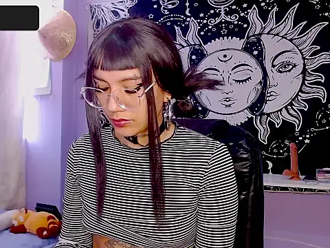 Snapshot of melissahowl chatting on 07/19/26, 03:49 melissahowl online show from 07/19/26, 03:49