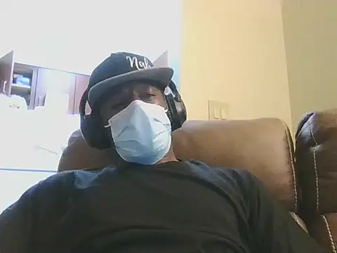 DreamvilleINC online show from 09/28/25, 03:34