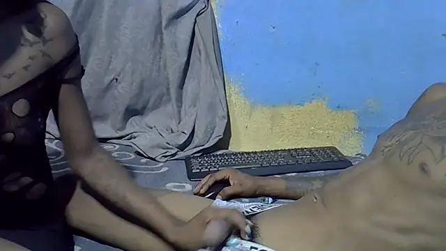 Snapshot of indiangeni20 chatting on 05/15/26, 12:23 indiangeni20 online show from 05/15/26, 12:23