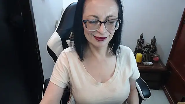 AnasstaciaEvans online show from 04/01/26, 02:12