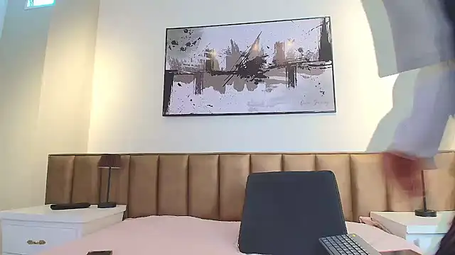 HannaBrave online show from 02/21/26, 07:26