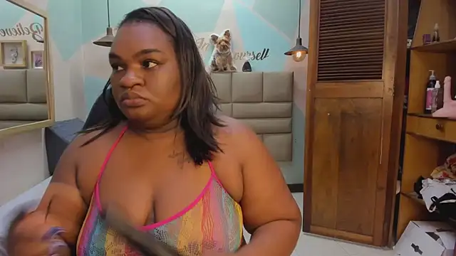 Snapshot of lilybaudyn_ chatting on 09/16/25, 12:33 lilybaudyn online show from 09/16/25, 12:33