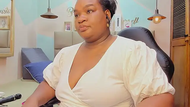 Snapshot of lilybaudyn_ chatting on 09/20/25, 09:05 lilybaudyn online show from 09/20/25, 09:05