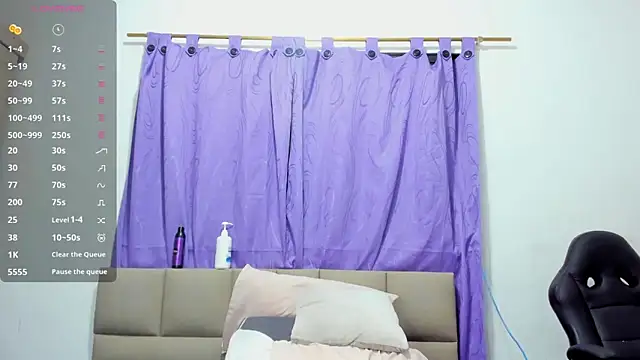 Snapshot of lilybaudyn_ chatting on 02/09/26, 05:06 lilybaudyn online show from 02/09/26, 05:06