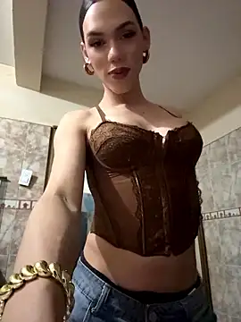 Snapshot of Carlita_cute chatting on 07/15/26, 04:40 Carlita cute online show from 07/15/26, 04:40