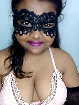 Snapshot of Sexy--queen1 chatting on 10/04/25, 06:50 Sexy--queen1 online show from 10/04/25, 06:50