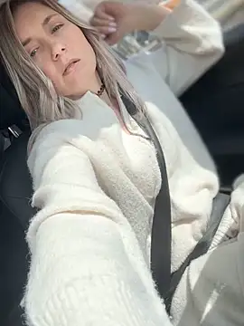 Crazy-Rosa online show from 03/17/26, 07:01