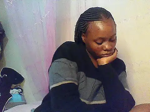 EBONYVANILLA02 online show from 10/18/25, 07:25