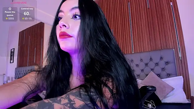Snapshot of Samaanthaa_ chatting on 07/25/26, 01:58 Samaanthaa online show from 07/25/26, 01:58