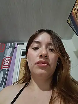 valery mora online show from 04/17/26, 11:19