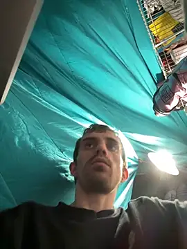 Snapshot of baby23boy chatting on 09/27/25, 11:37 baby23boy online show from 09/27/25, 11:37