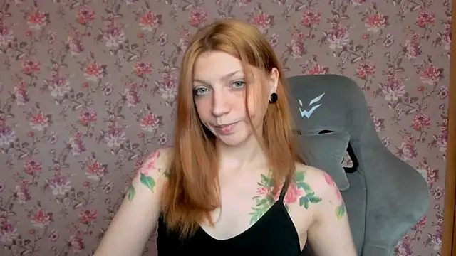 Snapshot of Lolly_Haze chatting on 06/07/26, 04:05 Lolly Haze online show from 06/07/26, 04:05