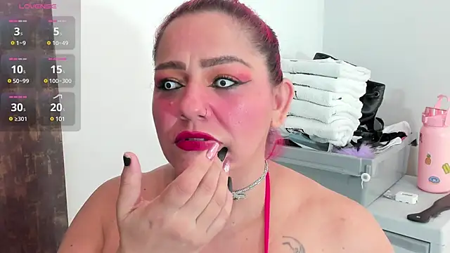 Aaliyah Padron online show from 12/28/24, 08:15