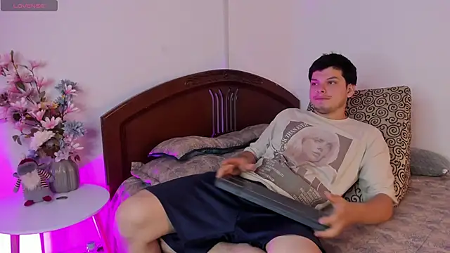  Ottis  online show from 03/06/26, 11:01