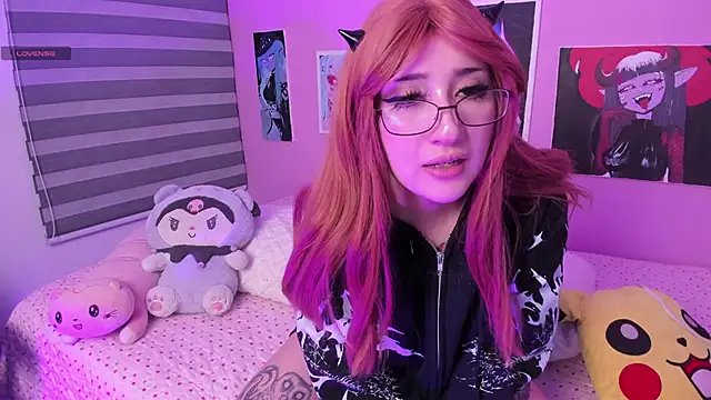 Miwa violet online show from 02/22/25, 12:49