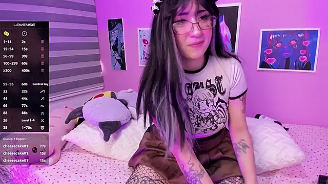 Miwa violet online show from 03/11/25, 10:31