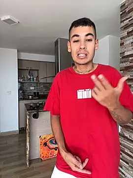 Snapshot of Cuteandhornyy chatting on 12/13/24, 08:15 Cuteandhornyy online show from 12/13/24, 08:15