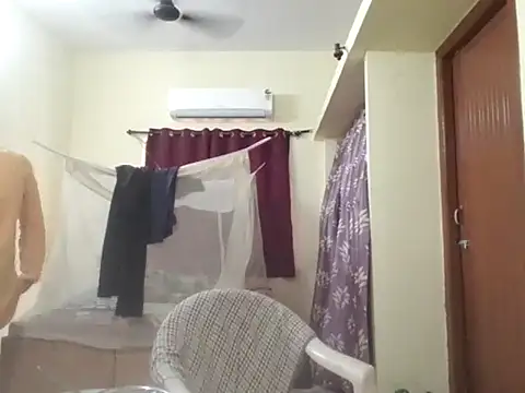 THE NAKED BOY online show from 10/17/25, 07:22