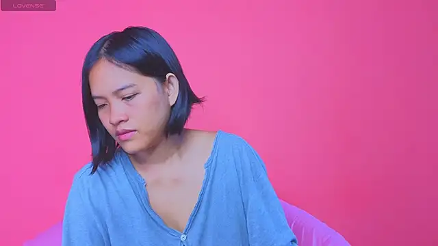 Natsu   online show from 12/05/24, 02:09