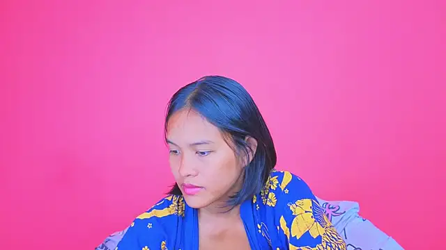 Natsu   online show from 01/16/25, 10:21