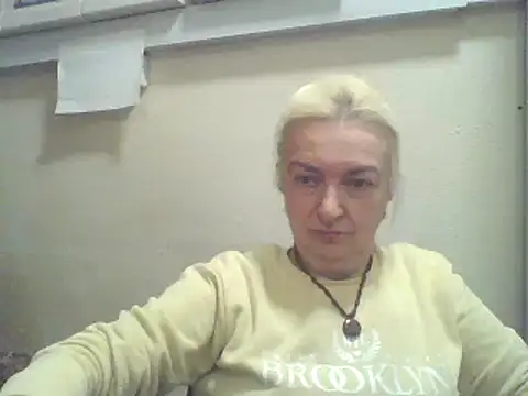 Meri798 online show from 10/01/25, 05:41