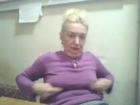 Snapshot of Meri798 chatting on 04/27/26, 07:23 Meri798 online show from 04/27/26, 07:23