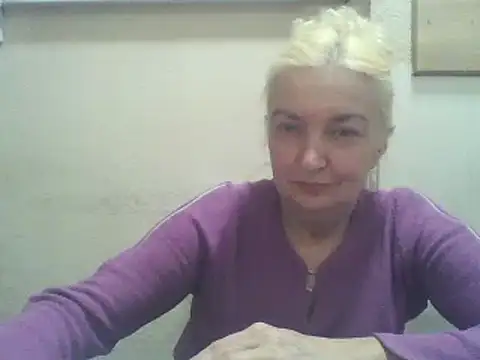 Snapshot of Meri798 chatting on 05/15/26, 06:26 Meri798 online show from 05/15/26, 06:26