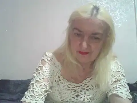 Snapshot of Meri798 chatting on 06/04/26, 08:59 Meri798 online show from 06/04/26, 08:59