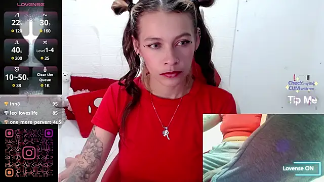 sweetlittlelisa online show from 01/10/25, 10:15